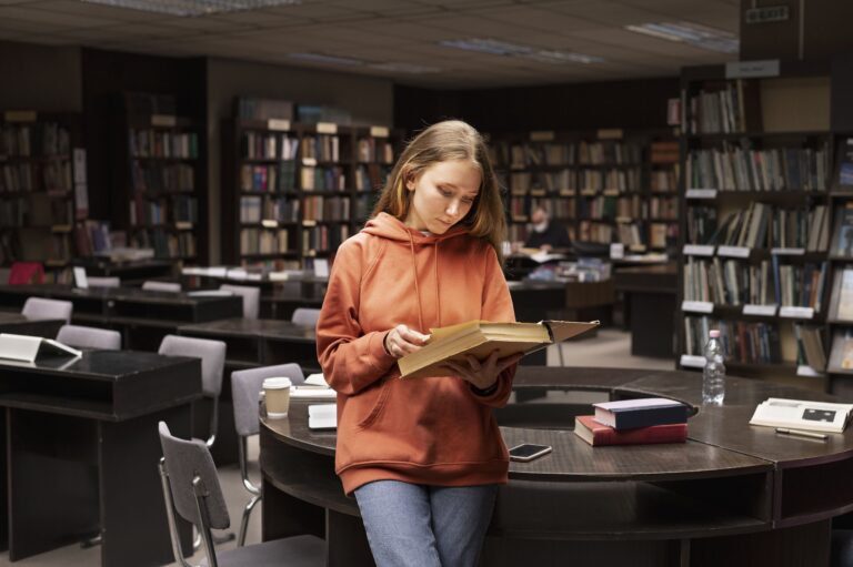 book Publishing (1)-min